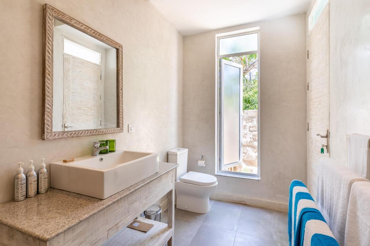 Saffron Villas Диани-Бич Экстерьер фото