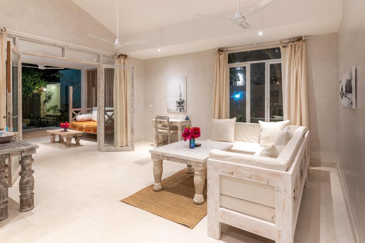 Saffron Villas Диани-Бич Экстерьер фото