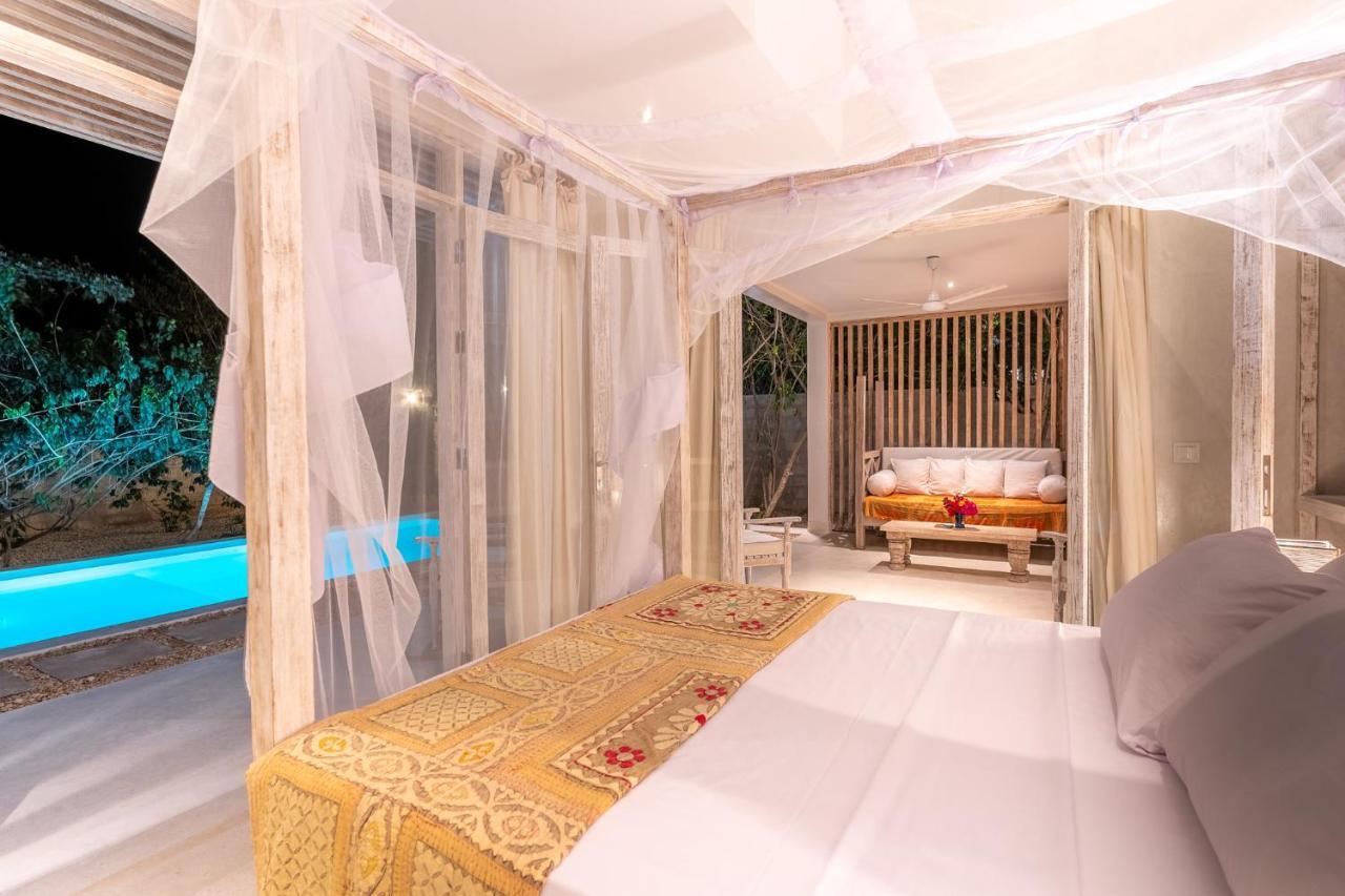 Saffron Villas Диани-Бич Экстерьер фото