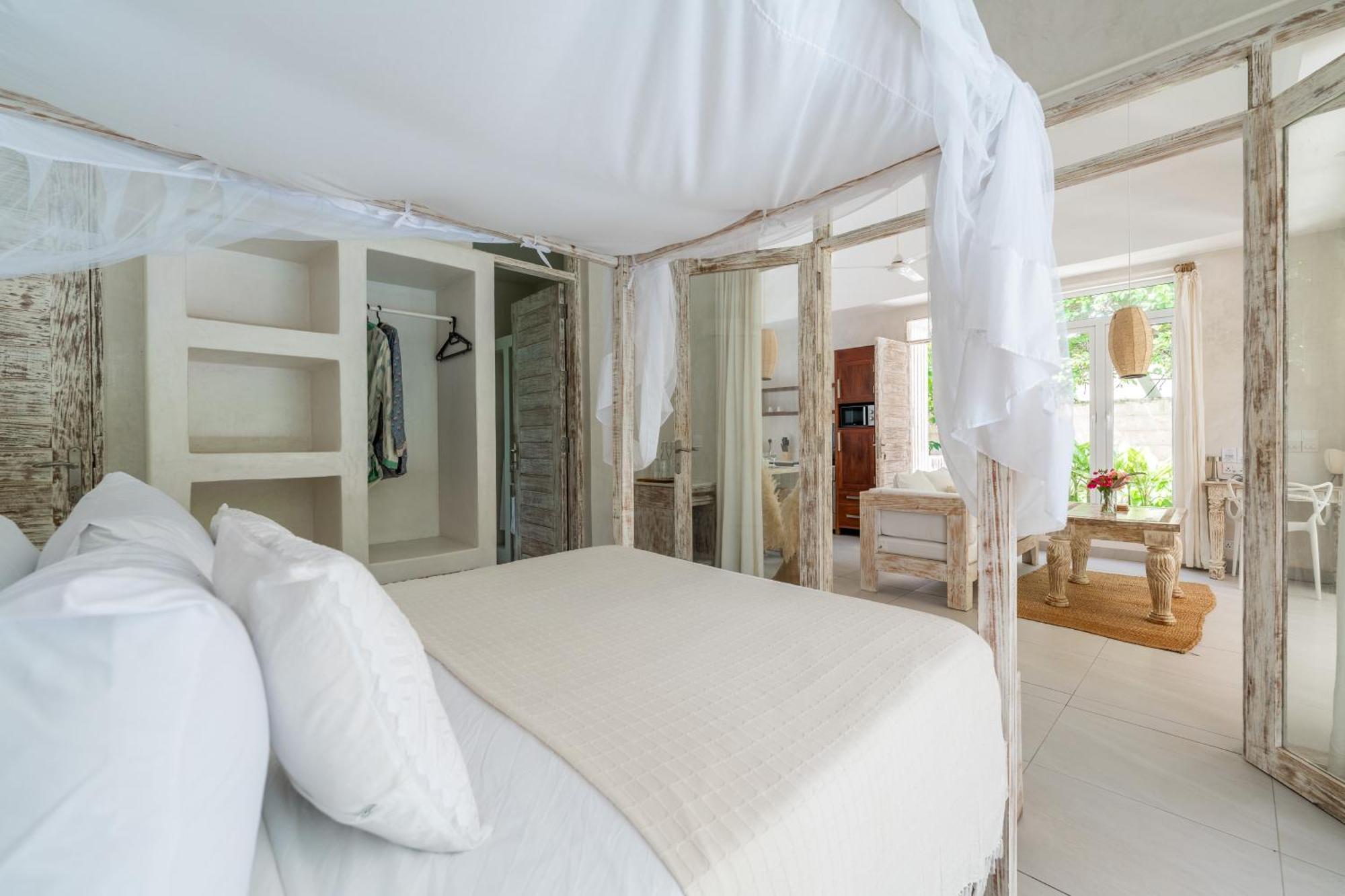 Saffron Villas Диани-Бич Экстерьер фото